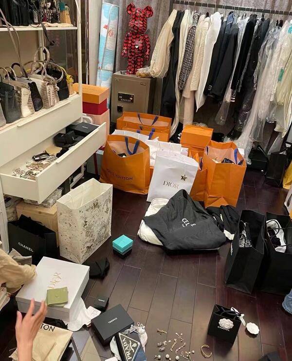 富平县回收顶奢鞋服